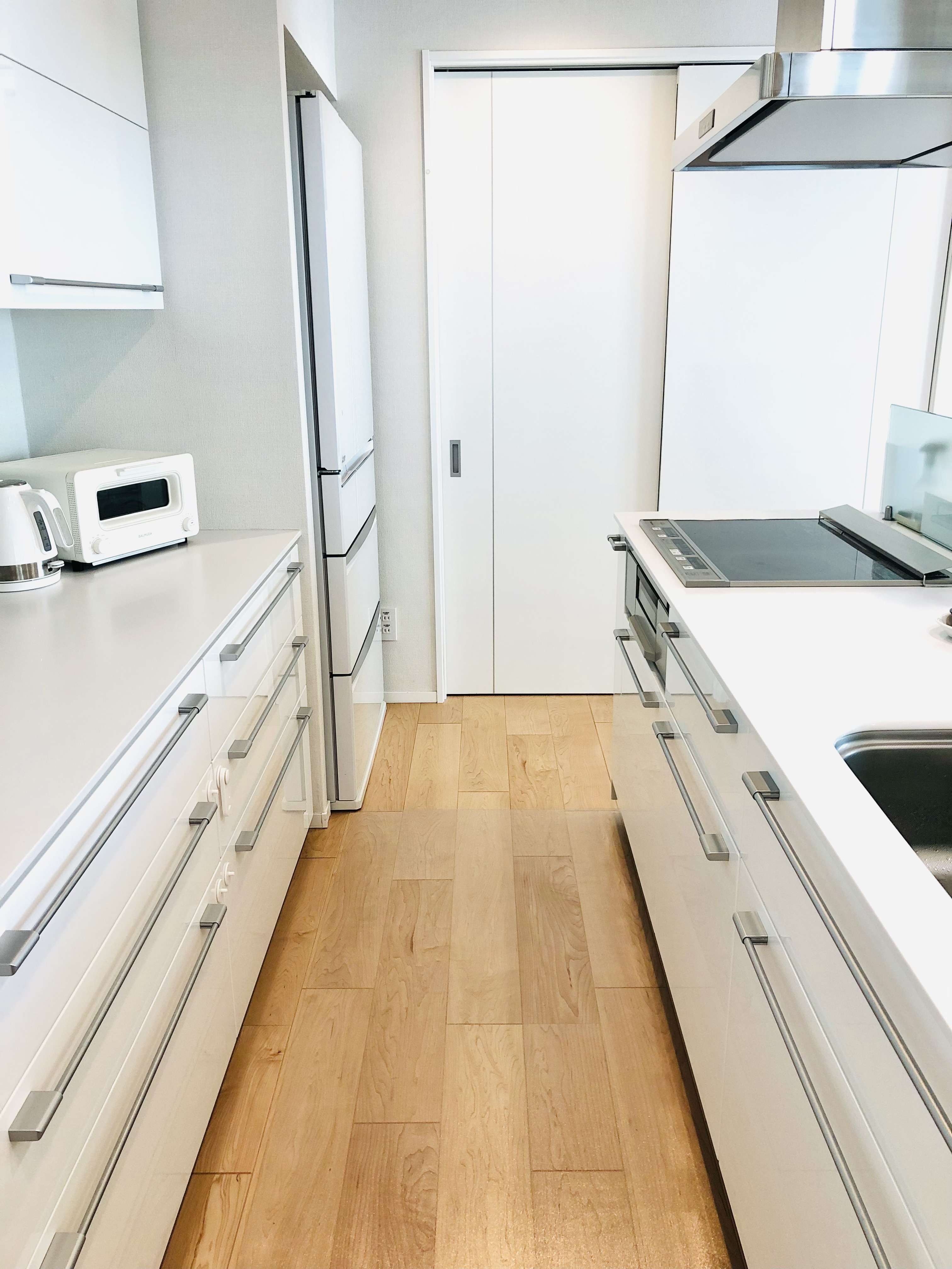 キッチンの通路幅　ちょうどいい広さとは【一条工務店】